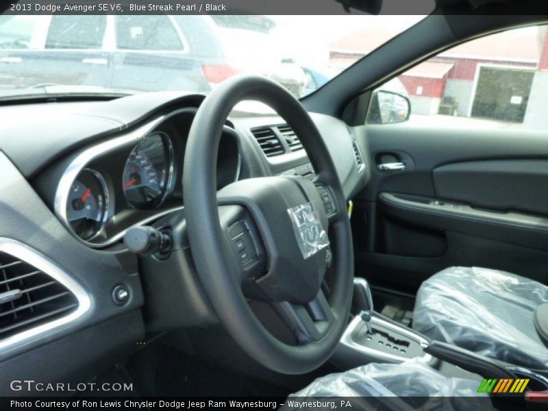 Blue Streak Pearl / Black 2013 Dodge Avenger SE V6