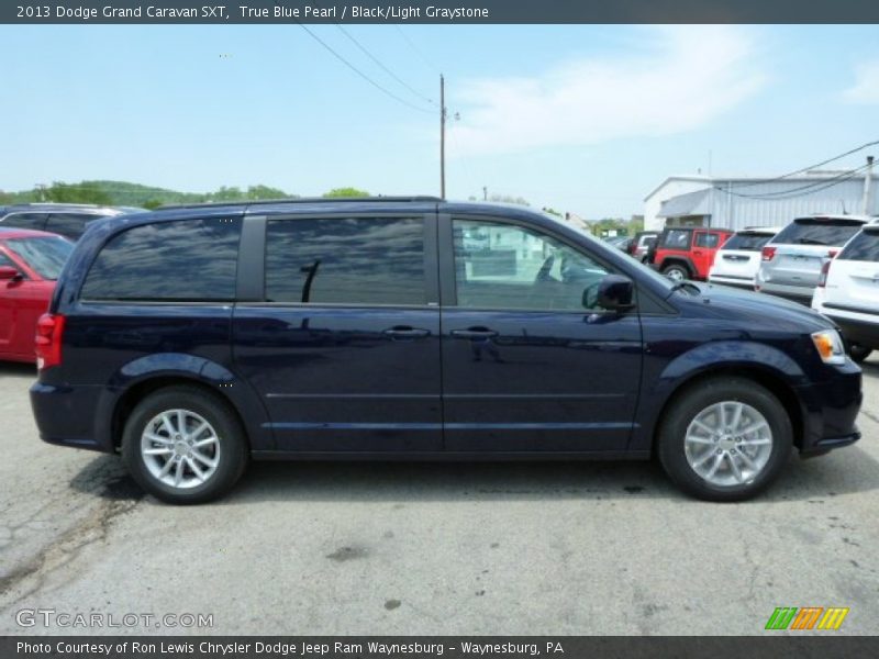 True Blue Pearl / Black/Light Graystone 2013 Dodge Grand Caravan SXT
