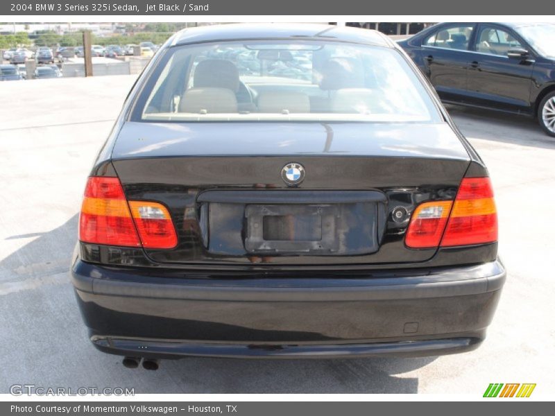 Jet Black / Sand 2004 BMW 3 Series 325i Sedan