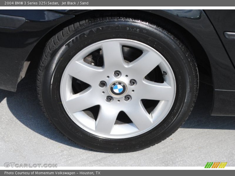 Jet Black / Sand 2004 BMW 3 Series 325i Sedan