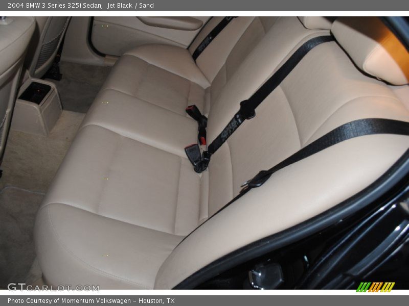 Jet Black / Sand 2004 BMW 3 Series 325i Sedan