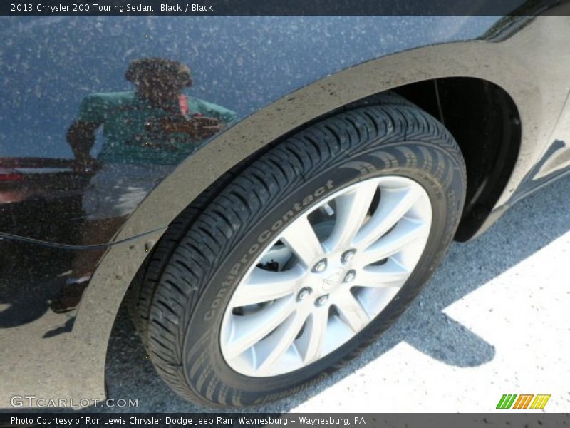 Black / Black 2013 Chrysler 200 Touring Sedan