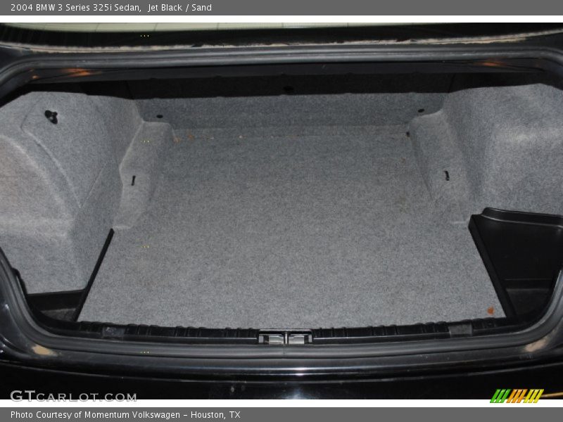 Jet Black / Sand 2004 BMW 3 Series 325i Sedan