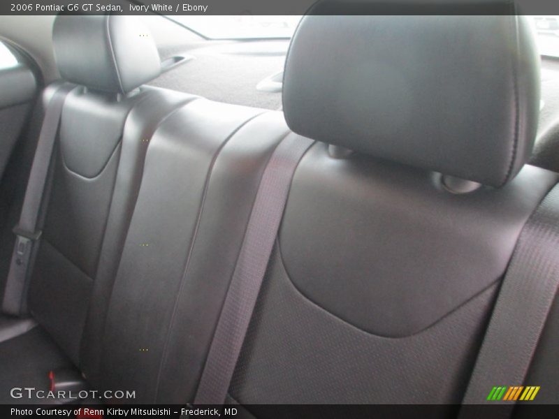 Ivory White / Ebony 2006 Pontiac G6 GT Sedan