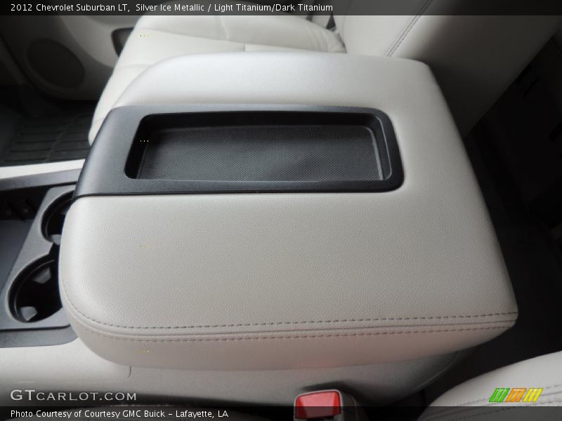 Silver Ice Metallic / Light Titanium/Dark Titanium 2012 Chevrolet Suburban LT