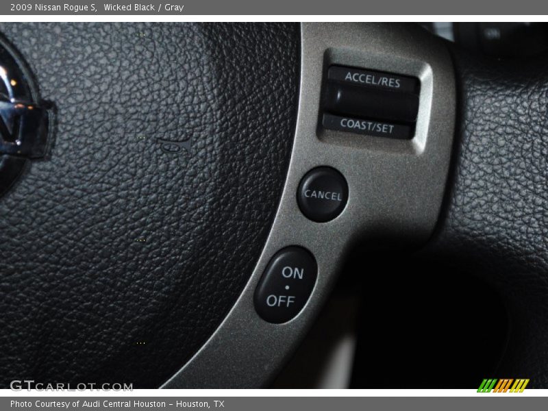 Wicked Black / Gray 2009 Nissan Rogue S
