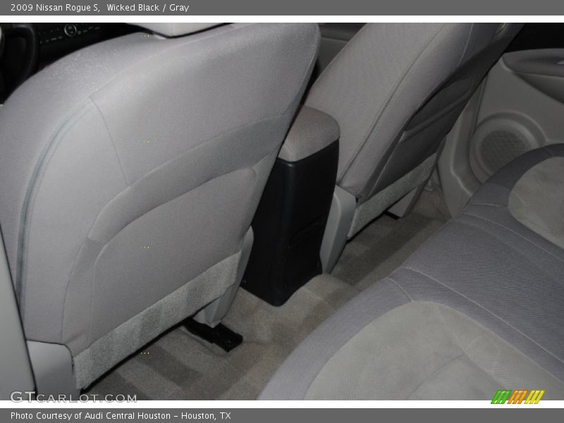 Wicked Black / Gray 2009 Nissan Rogue S
