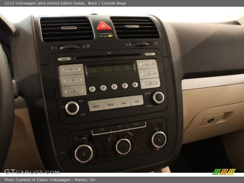 Black / Cornsilk Beige 2010 Volkswagen Jetta Limited Edition Sedan