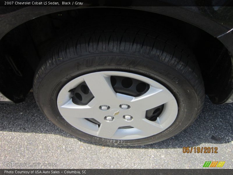 Black / Gray 2007 Chevrolet Cobalt LS Sedan