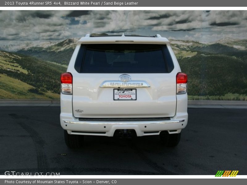 Blizzard White Pearl / Sand Beige Leather 2013 Toyota 4Runner SR5 4x4