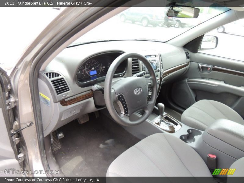 Mineral Gray / Gray 2011 Hyundai Santa Fe GLS