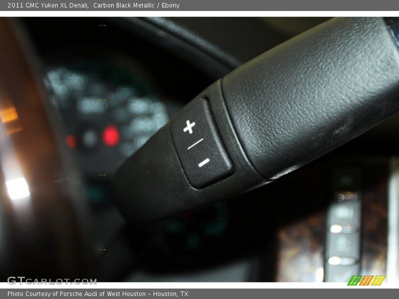 Carbon Black Metallic / Ebony 2011 GMC Yukon XL Denali