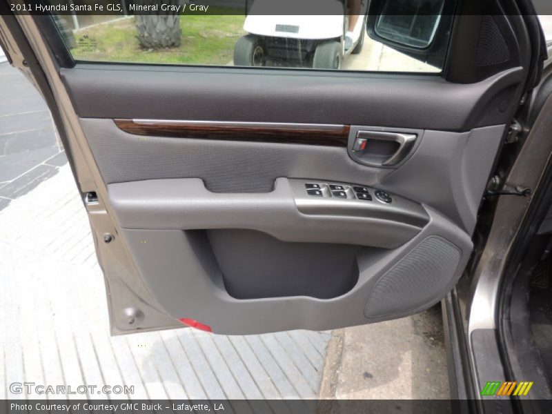 Mineral Gray / Gray 2011 Hyundai Santa Fe GLS