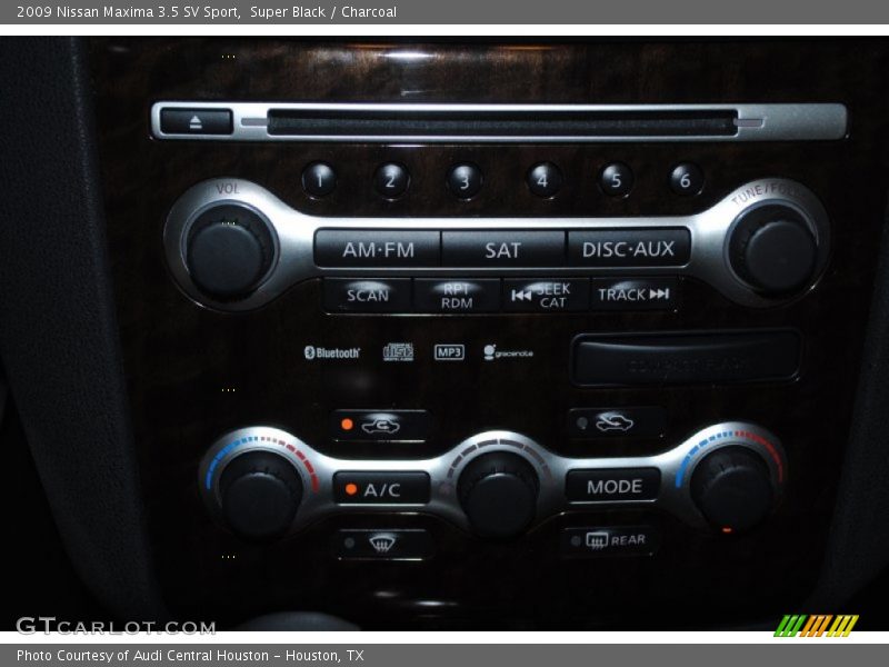 Super Black / Charcoal 2009 Nissan Maxima 3.5 SV Sport