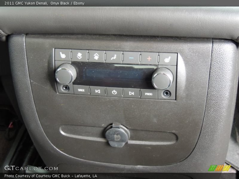 Onyx Black / Ebony 2011 GMC Yukon Denali