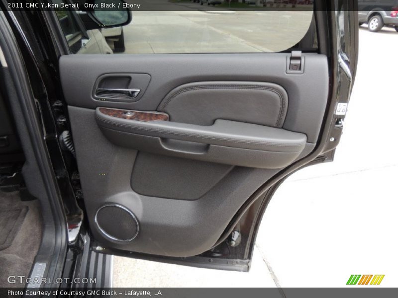 Onyx Black / Ebony 2011 GMC Yukon Denali