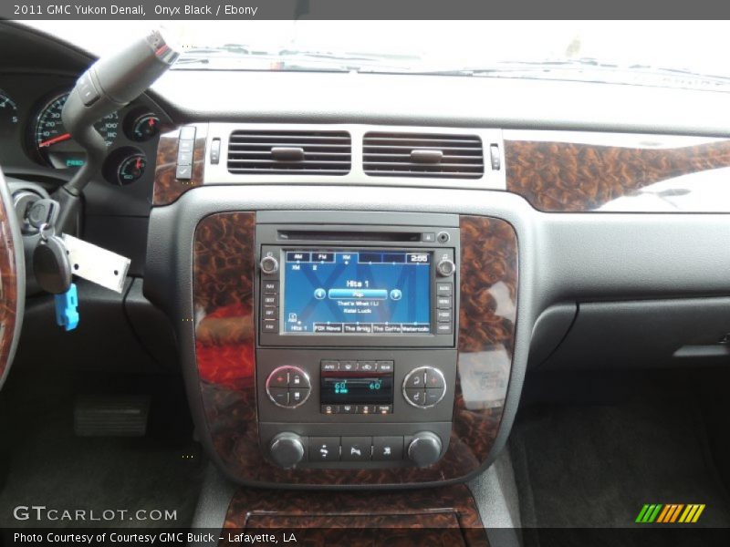 Onyx Black / Ebony 2011 GMC Yukon Denali