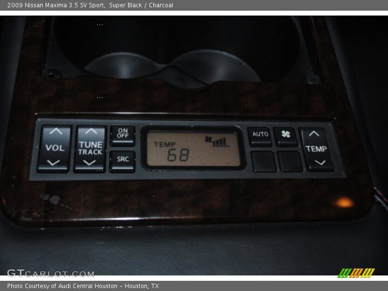 Super Black / Charcoal 2009 Nissan Maxima 3.5 SV Sport