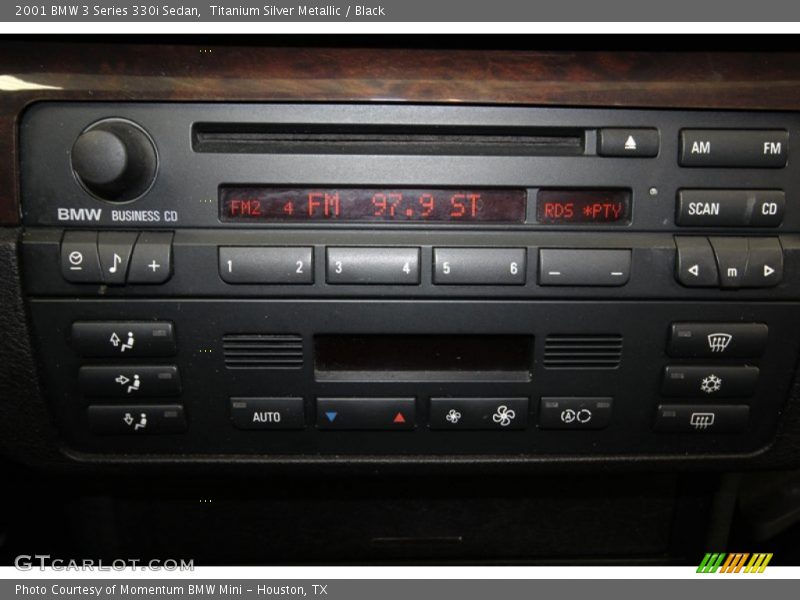 Controls of 2001 3 Series 330i Sedan