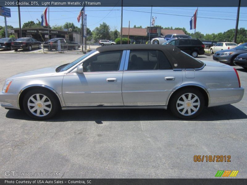 Light Platinum Metallic / Titanium 2006 Cadillac DTS