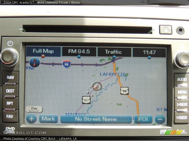 White Diamond Tricoat / Ebony 2009 GMC Acadia SLT