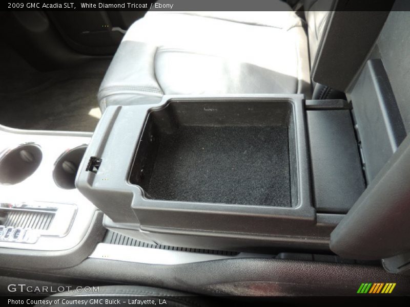 White Diamond Tricoat / Ebony 2009 GMC Acadia SLT