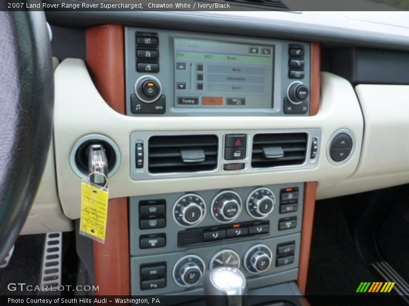 Controls of 2007 Range Rover Supercharged