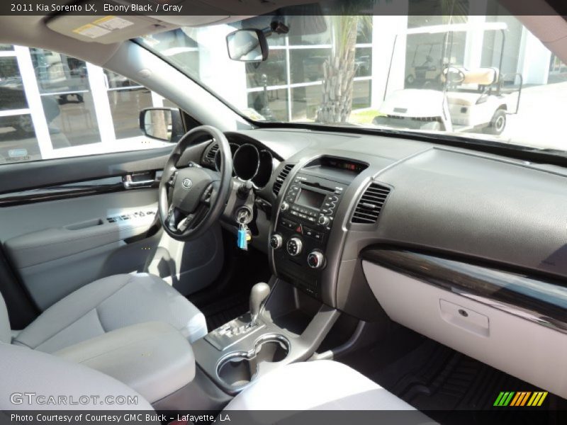 Ebony Black / Gray 2011 Kia Sorento LX