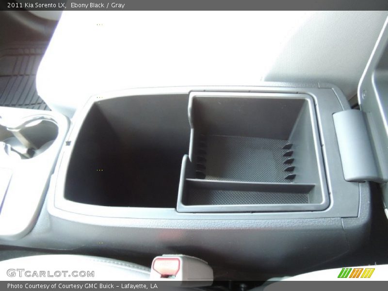 Ebony Black / Gray 2011 Kia Sorento LX