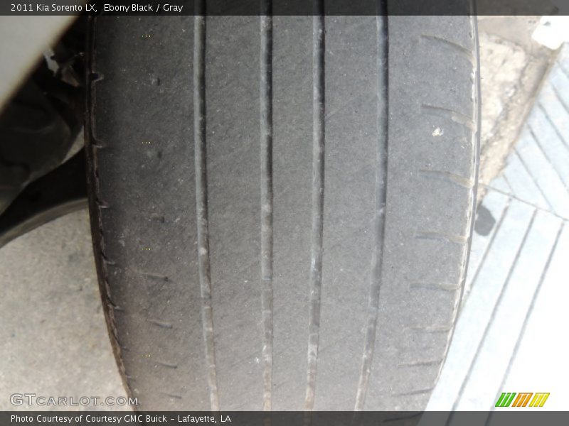 Ebony Black / Gray 2011 Kia Sorento LX