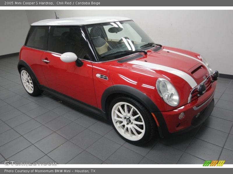 Front 3/4 View of 2005 Cooper S Hardtop