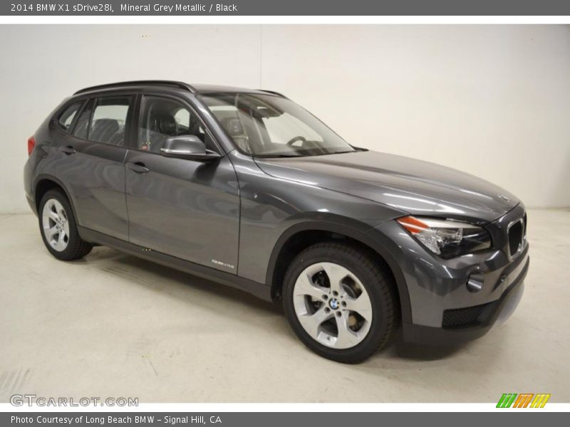 Mineral Grey Metallic / Black 2014 BMW X1 sDrive28i