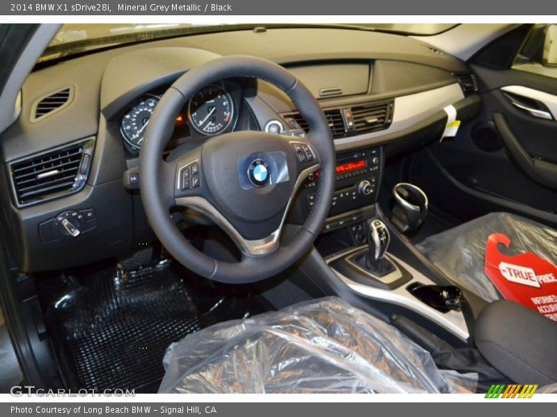 Mineral Grey Metallic / Black 2014 BMW X1 sDrive28i