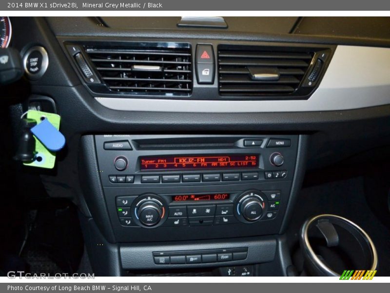 Mineral Grey Metallic / Black 2014 BMW X1 sDrive28i