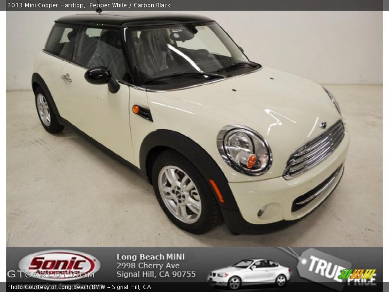 Pepper White / Carbon Black 2013 Mini Cooper Hardtop
