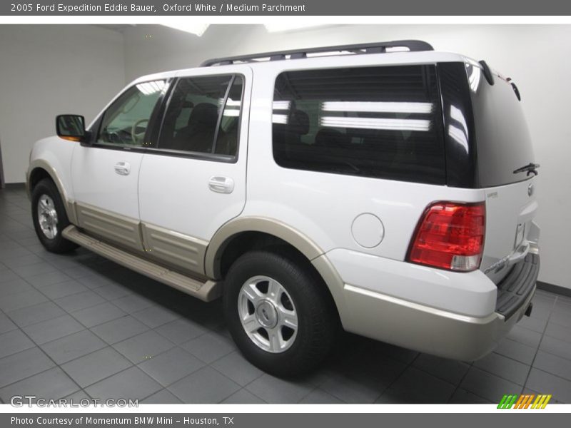 Oxford White / Medium Parchment 2005 Ford Expedition Eddie Bauer