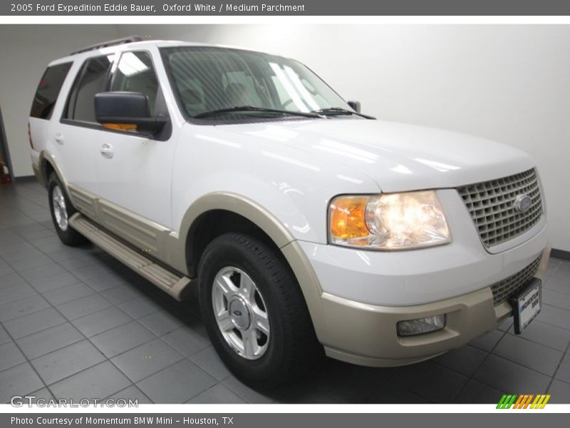 Oxford White / Medium Parchment 2005 Ford Expedition Eddie Bauer