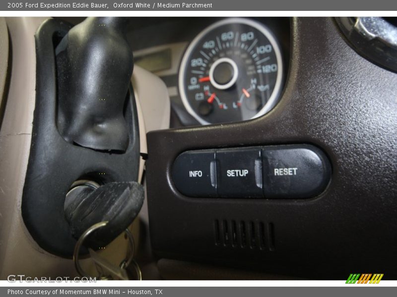Controls of 2005 Expedition Eddie Bauer