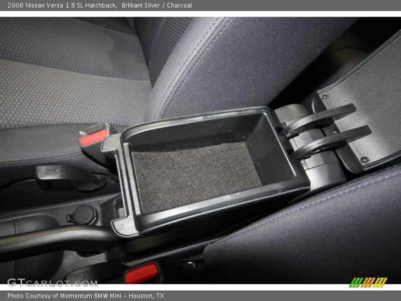 Brilliant Silver / Charcoal 2008 Nissan Versa 1.8 SL Hatchback