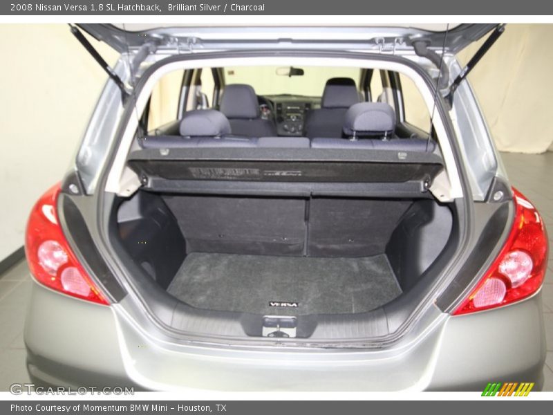 Brilliant Silver / Charcoal 2008 Nissan Versa 1.8 SL Hatchback