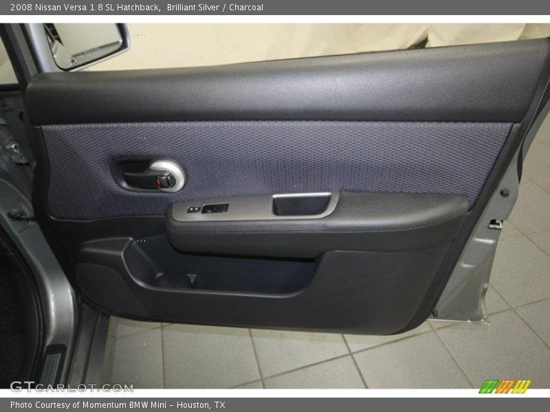 Brilliant Silver / Charcoal 2008 Nissan Versa 1.8 SL Hatchback