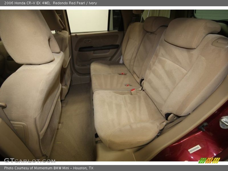 Rear Seat of 2006 CR-V EX 4WD
