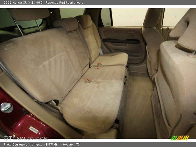 Rear Seat of 2006 CR-V EX 4WD
