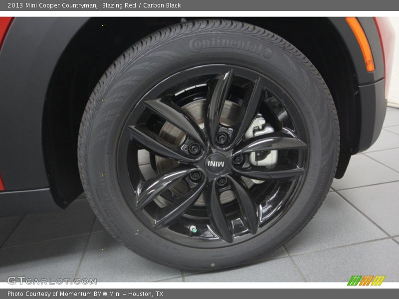 Blazing Red / Carbon Black 2013 Mini Cooper Countryman