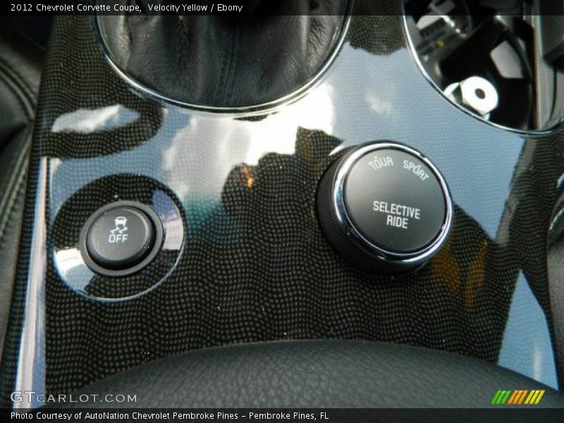 Controls of 2012 Corvette Coupe