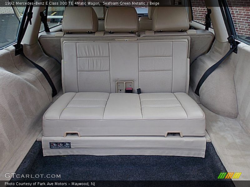 Rear Seat of 1992 E Class 300 TE 4Matic Wagon