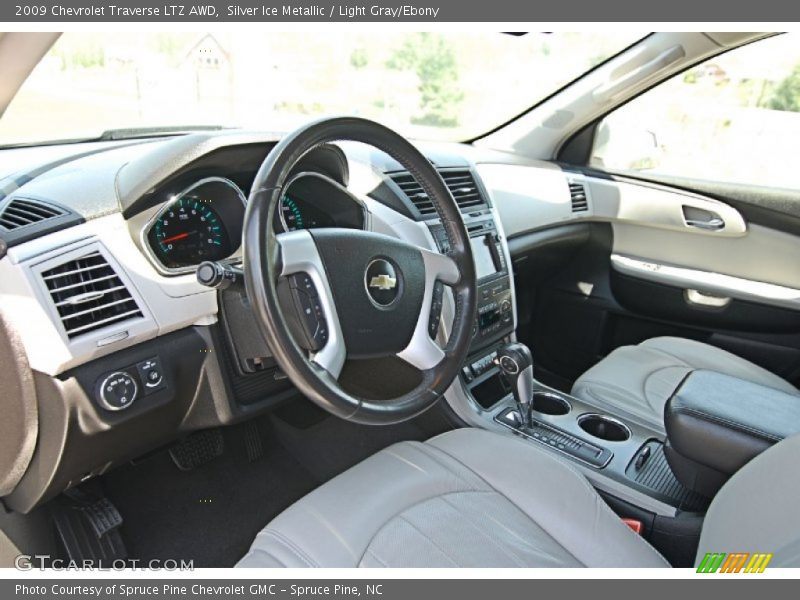 Light Gray/Ebony Interior - 2009 Traverse LTZ AWD 