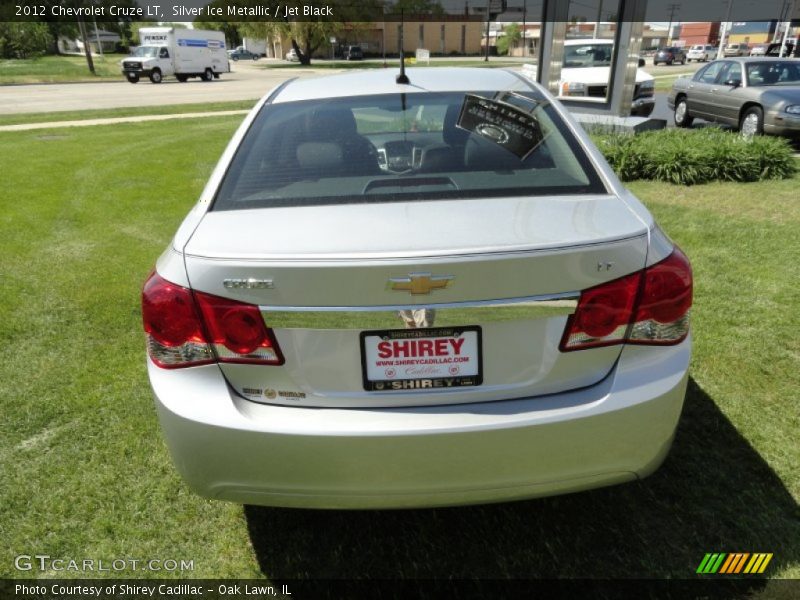 Silver Ice Metallic / Jet Black 2012 Chevrolet Cruze LT