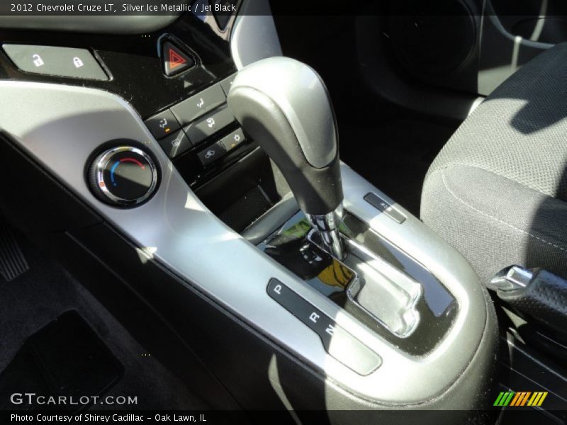 Silver Ice Metallic / Jet Black 2012 Chevrolet Cruze LT
