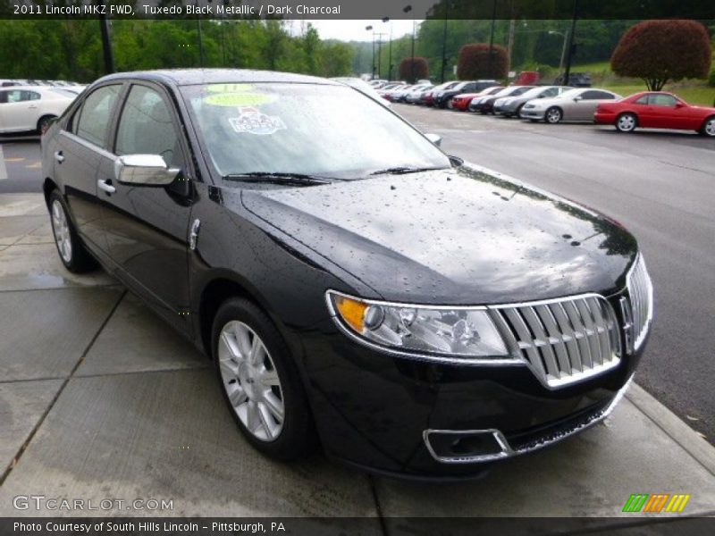 Tuxedo Black Metallic / Dark Charcoal 2011 Lincoln MKZ FWD